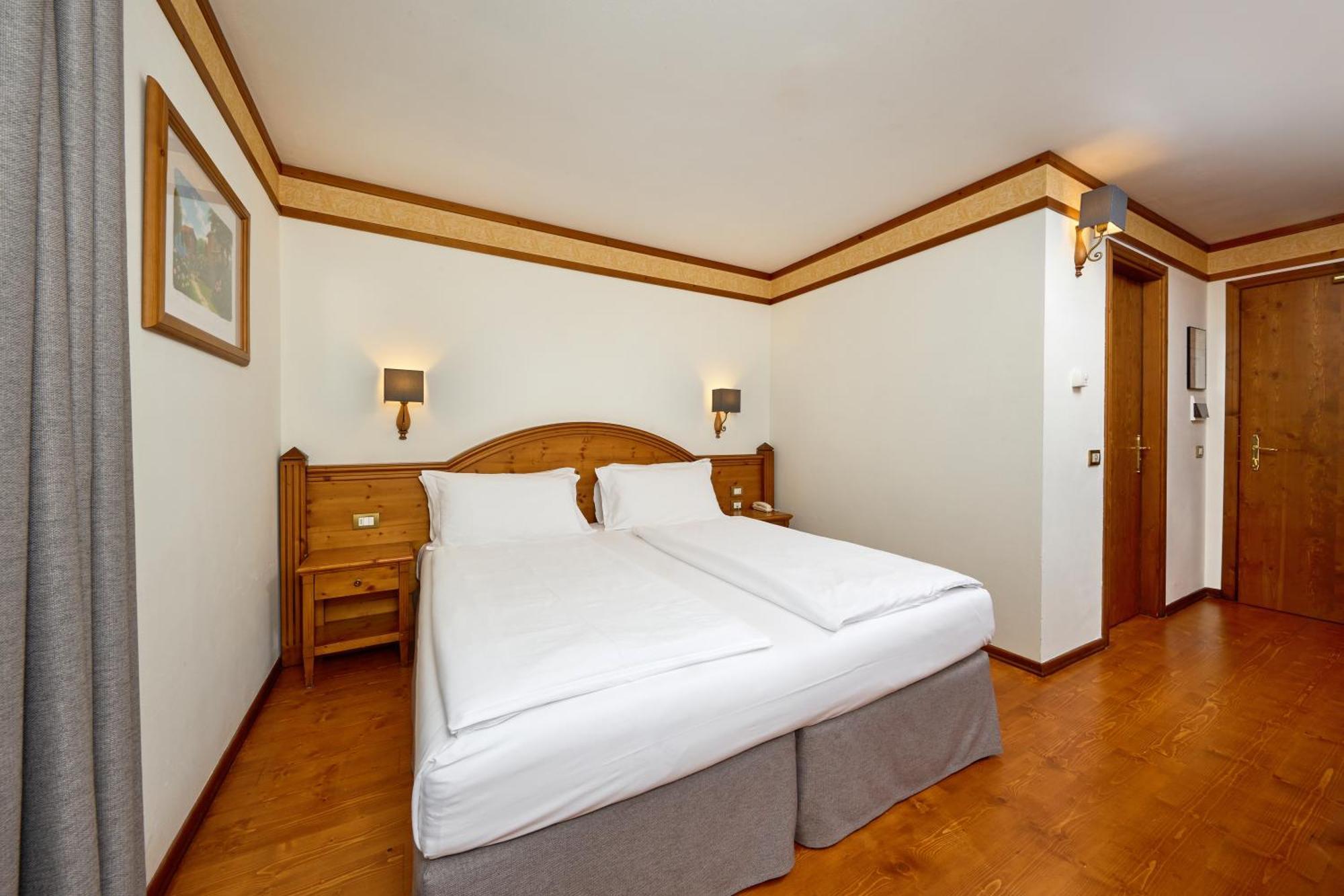 Grand Hotel Misurina Habitación foto