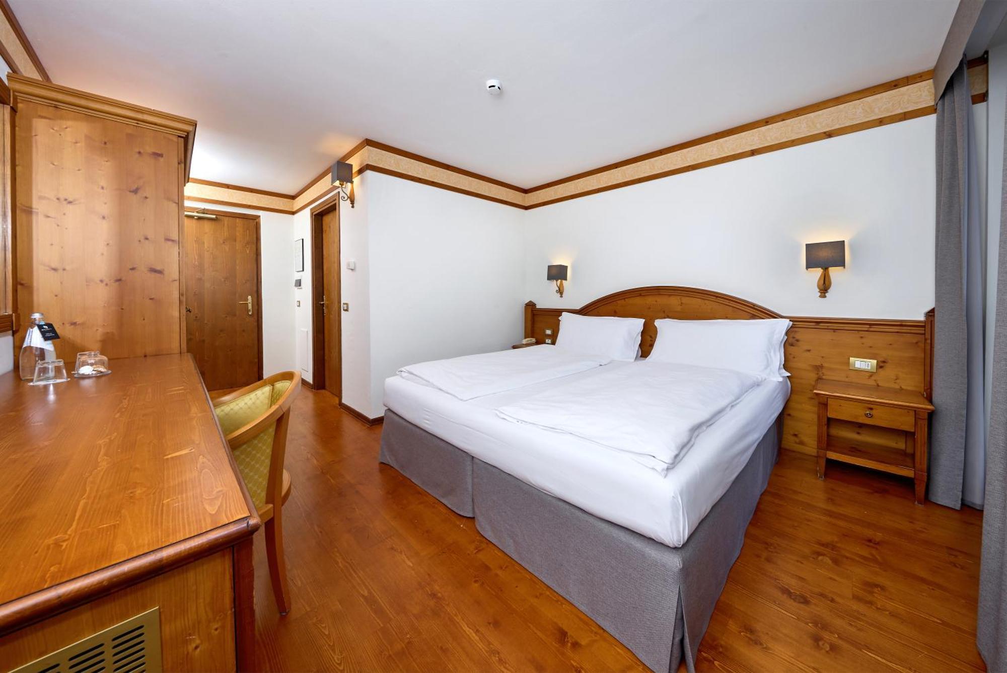 Grand Hotel Misurina Habitación foto